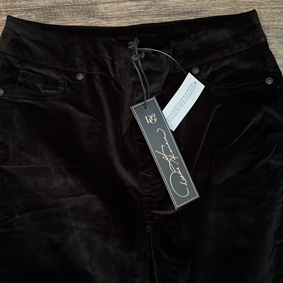 Velvet Pants - Picture 2 of 5